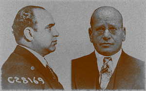 Mugshot van Al Capone en Fred Teeven